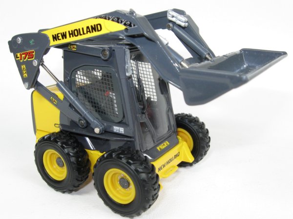 New Holland L175 колесный мини-погрузчик 1:32 (цена только на модели в наличии)