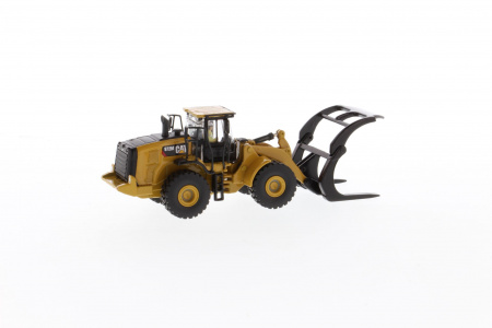 Cat 972M колесный погрузчик с вилами для бревен 1:87