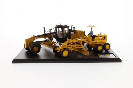 Cat Diesel No. 12 & 12M3 автогрейдер (с буклетом об истории модели) 1:50 