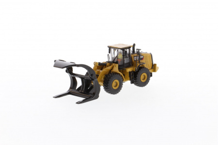Cat 972M колесный погрузчик с вилами для бревен 1:87