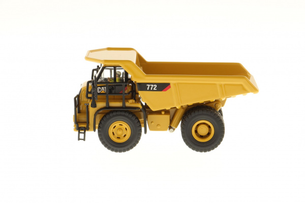 Cat 772  внедорожный самосвал 1:87