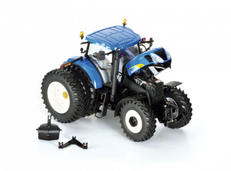 New Holland T7050 колесный трактор 1:32 