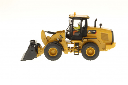 Cat 938K колёсный погрузчик 1:50 