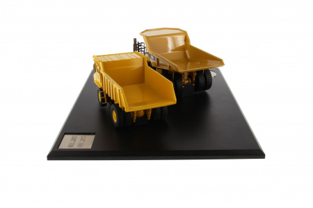 Cat 769 & 770 внедорожный самосвал (с буклетом об истории модели)  1:50 