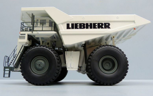 LIEBHERR T 282 - карьерный самосвал 1:50
