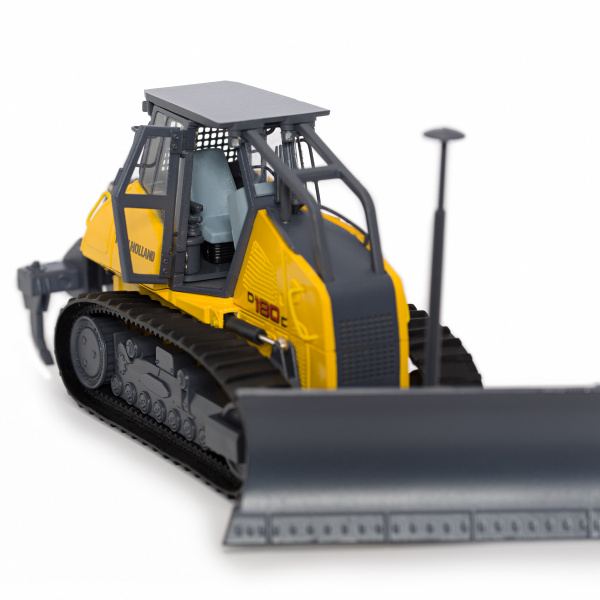 New Holland гусеничный бульдозер  D180C 1:50