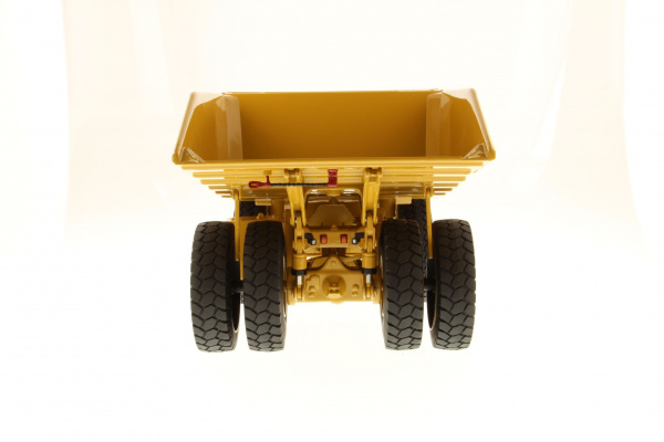 Cat 793D внедорожный самосвал 1:50  