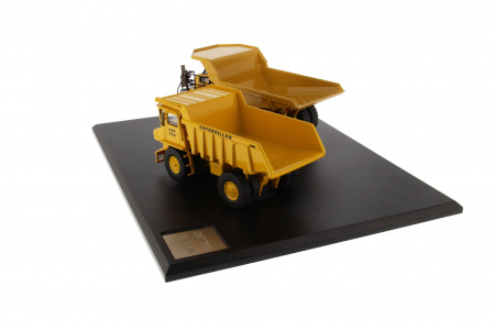 Cat 769 & 770 внедорожный самосвал (с буклетом об истории модели)  1:50 
