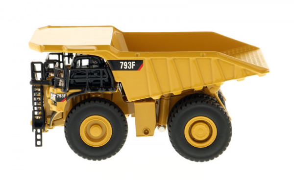 Cat 793F самосвал для горных работ 1:125