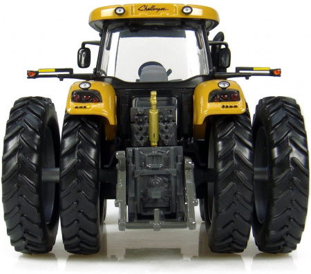 Challenger MT685D 6 wheels Трактор 1:32