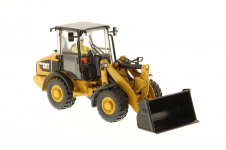 Cat 906H  компактный колесный погрузчик 1:50