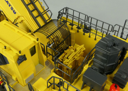 KOMATSU PC4000-11 горный экскаватор прямая лопата 1:50