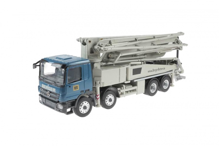 PUTZMEISTER M42-5RZ бетононасос на 4-осном MERCEDES-BENZ Actros MP3, BERGER 1:50