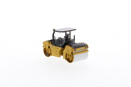 Cat CB-13 сдвоенный вибрационный каток с защитным козырьком 1:64