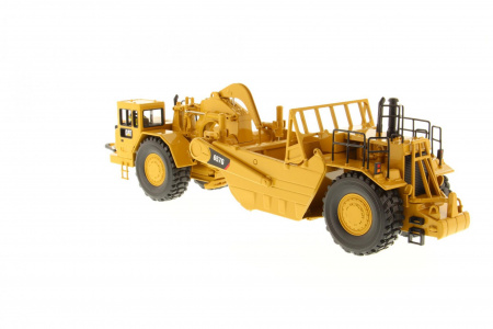 Cat 657G колёсный скрепер  1:50 