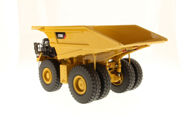 Cat 793D внедорожный самосвал 1:50  