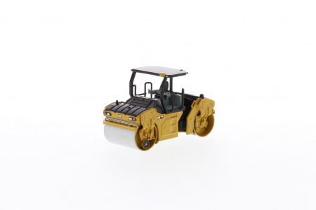 Cat CB-13 сдвоенный вибрационный каток с защитным козырьком 1:64