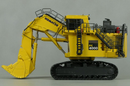 KOMATSU PC4000-11 горный экскаватор прямая лопата 1:50